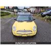 Image 4 : DUNCAN - 2003 MINI COOPER, YELLOW, 177280 KMS, FRONT WHEEL DRIVE. - DE15068