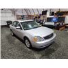 Image 10 : PARKSVILLE - 2005 FORD 500, SILVER, 61695 KMS, ALL WHEEL DRIVE. - B193939