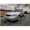 Image 1 : PARKSVILLE - 2005 FORD 500, SILVER, 61695 KMS, ALL WHEEL DRIVE. - B193939