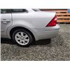 Image 29 : PARKSVILLE - 2005 FORD 500, SILVER, 61695 KMS, ALL WHEEL DRIVE. - B193939