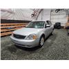 Image 3 : PARKSVILLE - 2005 FORD 500, SILVER, 61695 KMS, ALL WHEEL DRIVE. - B193939