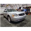 Image 8 : PARKSVILLE - 2005 FORD 500, SILVER, 61695 KMS, ALL WHEEL DRIVE. - B193939