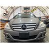 Image 5 : PARKSVILLE - 2010 MERCEDES B200, SILVER, 137588 KMS, FRONT WHEEL DRIVE. - D509223