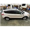 Image 13 : PARKSVILLE - 2015 FORD ESCAPE SE, WHITE, 134711 KMS, FOUR WHEEL DRIVE. - DC70403