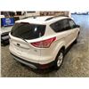 Image 16 : PARKSVILLE - 2015 FORD ESCAPE SE, WHITE, 134711 KMS, FOUR WHEEL DRIVE. - DC70403
