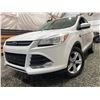 Image 1 : PARKSVILLE - 2015 FORD ESCAPE SE, WHITE, 134711 KMS, FOUR WHEEL DRIVE. - DC70403