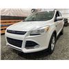Image 3 : PARKSVILLE - 2015 FORD ESCAPE SE, WHITE, 134711 KMS, FOUR WHEEL DRIVE. - DC70403
