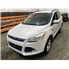 Image 4 : PARKSVILLE - 2015 FORD ESCAPE SE, WHITE, 134711 KMS, FOUR WHEEL DRIVE. - DC70403