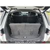 Image 27 : DUNCAN - 2019 LAND ROVER DISCOVERY, WHITE, 168942 KMS, ALL WHEEL DRIVE. - D828830