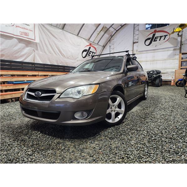 PARKSVILLE - 2008 SUBARU LEGACY, BROWN, 235247 KMS, ALL WHEEL DRIVE. - B200371