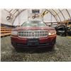 Image 5 : PARKSVILLE - 2007 LINCOLN MXZ, RED, 252234 KMS, FRONT WHEEL DRIVE. - B651144