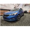 Image 1 : PARKSVILLE - 2014 KIA FORTE, BLUE, 144307 KMS, FRONT WHEEL DRIVE. - D246056