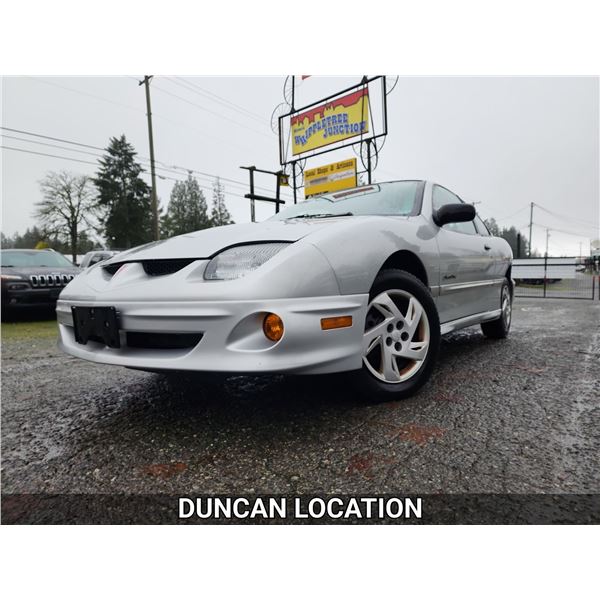 DUNCAN - 2001 PONTIAC SUNFIRE, SILVER, 113673 KMS, FRONT WHEEL DRIVE. - J181480