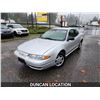 Image 2 : DUNCAN - 2002 OLDSMOBILE ALERO, SILVER, 76947 KMS, FRONT WHEEL DRIVE. - D265441A