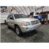 Image 8 : PARKSVILLE - 2007 TOYOTA HIGHLANDER, GREY, 188715 MILES, FOUR WHEEL DRIVE. - D192509