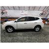 Image 23 : PARKSVILLE - 2013 NISSAN ROGUE, WHITE, 218590 KMS, FOUR WHEEL DRIVE. - B146425