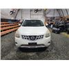 Image 6 : PARKSVILLE - 2013 NISSAN ROGUE, WHITE, 218590 KMS, FOUR WHEEL DRIVE. - B146425