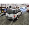 Image 16 : PARKSVILLE - 1995 FORD EXPLORER, WHITE, 115820 KMS, REAR WHEEL DRIVE. - BC03419
