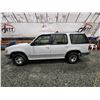 Image 23 : PARKSVILLE - 1995 FORD EXPLORER, WHITE, 115820 KMS, REAR WHEEL DRIVE. - BC03419