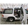 Image 39 : PARKSVILLE - 1995 FORD EXPLORER, WHITE, 115820 KMS, REAR WHEEL DRIVE. - BC03419