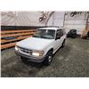 Image 4 : PARKSVILLE - 1995 FORD EXPLORER, WHITE, 115820 KMS, REAR WHEEL DRIVE. - BC03419