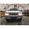 Image 5 : PARKSVILLE - 1995 FORD EXPLORER, WHITE, 115820 KMS, REAR WHEEL DRIVE. - BC03419