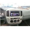 Image 53 : PARKSVILLE - 2006 FORD ESCAPE, WHITE, 258420 KMS, FOUR WHEEL DRIVE. - JC73909