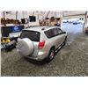 Image 16 : PARKSVILLE - 2007 TOYOTA RAV 4, SILVER, 192958 KMS, FOUR WHEEL DRIVE. - D118357