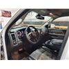 Image 50 : PARKSVILLE - 2015 RAM 1500 OUTDOORSMAN, WHITE, 233349 KMS, 4X4. - D678148