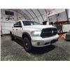 Image 8 : PARKSVILLE - 2015 RAM 1500 OUTDOORSMAN, WHITE, 233349 KMS, 4X4. - D678148