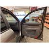 Image 37 : PARKSVILLE - 2011 HYUNDAI SANTE FE, GREY, 137772 KMS, FOUR WHEEL DRIVE. - D038101