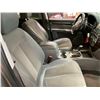 Image 39 : PARKSVILLE - 2011 HYUNDAI SANTE FE, GREY, 137772 KMS, FOUR WHEEL DRIVE. - D038101