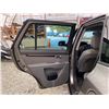 Image 46 : PARKSVILLE - 2011 HYUNDAI SANTE FE, GREY, 137772 KMS, FOUR WHEEL DRIVE. - D038101