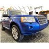 Image 8 : PARKSVILLE-2010 LAND ROVER LR2 BLUE 204190 KMS ALL WHEEL DRIVE- J153554