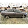 Image 10 : PARKSVILLE - 2006 VOLKSWAGEN JETTA 153038 KMS GREY FRONT WHEEL DRIVE - D615470
