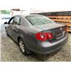 Image 21 : PARKSVILLE - 2006 VOLKSWAGEN JETTA 153038 KMS GREY FRONT WHEEL DRIVE - D615470