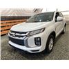 Image 3 : PARKSVILLE- 2021 MITSUBISHI RVR 134526KMS WHITE AWD - J606682