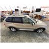 Image 13 : PARKSVILLE- 2001 BMW X5 161377KMS BROWN ALL WHEEL DRIVE. NO RESERVE. - JH18604