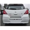Image 21 : DUNCAN -- 2009 NISSAN VERSA S, "NO RESERVE" WHITE, 100956 KM- D377454