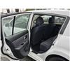 Image 43 : DUNCAN -- 2009 NISSAN VERSA S, "NO RESERVE" WHITE, 100956 KM- D377454