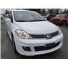 Image 7 : DUNCAN -- 2009 NISSAN VERSA S, "NO RESERVE" WHITE, 100956 KM- D377454