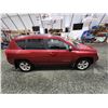 Image 12 : PARKSVILLE - 2012 JEEP COMPASS, RED, 184079 KMS, FOUR WHEEL DRIVE. NO RESERVE. - B525120