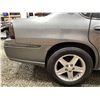 Image 27 : PARKSVILLE - 2004 CHEVROLET IMPALA 239781 GREY FRONT WHEEL DRIVE - B213198