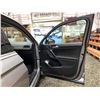 Image 37 : PARKSVILLE - 2021 VW TIGUAN SILVER 146,836 KMS AWD - D038706