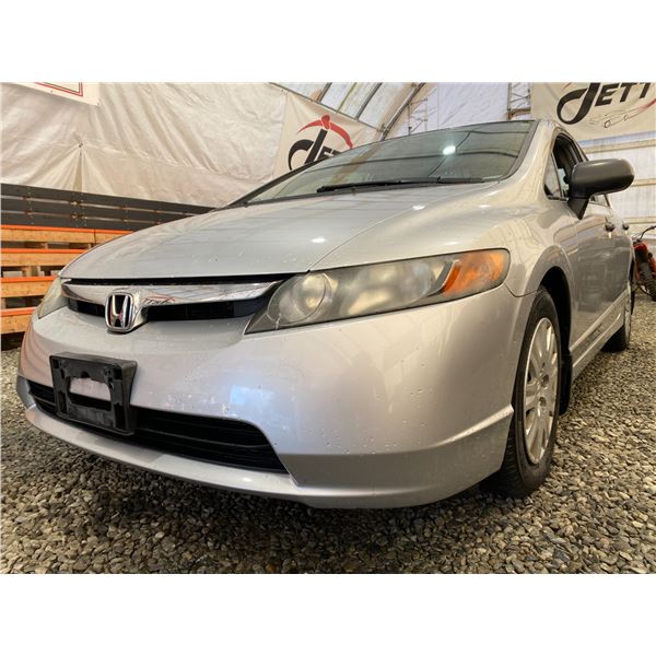 PARKSVILLE - 2007 HONDA CIVIC DX, GREY, 144560 KMS, FRONT WHEEL DRIVE. - B036582