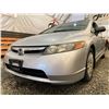 Image 1 : PARKSVILLE - 2007 HONDA CIVIC DX, GREY, 144560 KMS, FRONT WHEEL DRIVE. - B036582