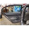 Image 45 : PARKSVILLE - 2007 HONDA CIVIC DX, GREY, 144560 KMS, FRONT WHEEL DRIVE. - B036582
