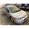 Image 9 : PARKSVILLE - 2007 HONDA CIVIC DX, GREY, 144560 KMS, FRONT WHEEL DRIVE. - B036582