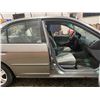 Image 36 : PARKSVILLE - 2004 HONDA CIVIC SI GREY 216036KMS FRONT WHEEL DRIVE - B912021