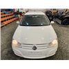 Image 7 : PARKSVILLE - 2008 VOLKSWAGEN GOLF, WHITE, 224211 KMS, FRONT WHEEL DRIVE. - D011941